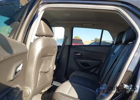 2019 Chevrolet Trax Lt z USA, uszkodzony, nr VIN KL7CJLSB0KB860415